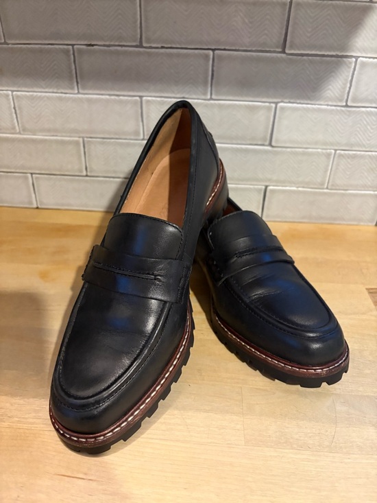 Madewell Shoes - Madewell Women’s Black Leather Penny Loafers with Brown Welt Slip on Flats